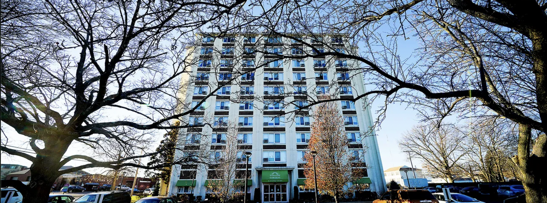 Image of the Winslow Gardens front entrance